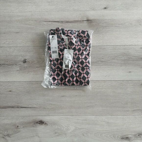 NY Collection 3/4 Roll Tab Sleeve Y‎ Neck Top Black/Red Chain LP NWT IN PKG - Picture 3 of 5